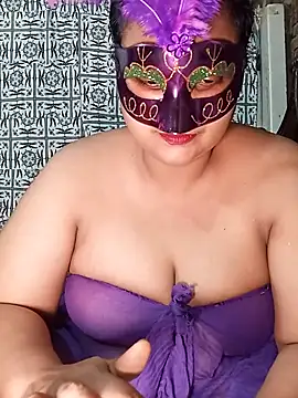Snapshot of Tanisha-Chy chatting on 14, 7, 2026 Tanisha-Chy online show from 14, 7, 2026