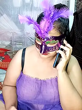 Tanisha-Chy online show from 6, 11, 2025