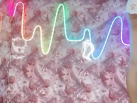 Miumiu028 online show from 18, 9, 2025