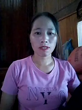 Snapshot of laveder-00 chatting on 15, 9, 2025 laveder-00 online show from 15, 9, 2025