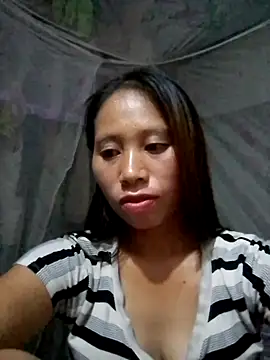 Snapshot of laveder-00 chatting on 20, 9, 2025 laveder-00 online show from 20, 9, 2025
