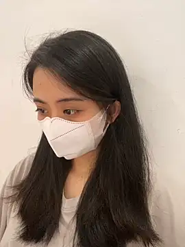 Mochi21 online show from 8, 10, 2025