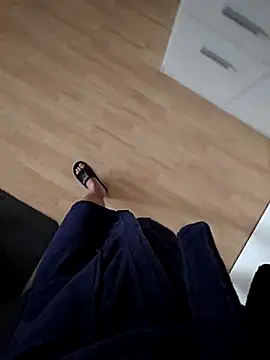 Snapshot of DarkNova9 chatting on 18, 11, 2025 DarkNova9 online show from 18, 11, 2025