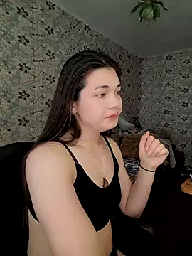 Albi Glow online show from 29, 9, 2025