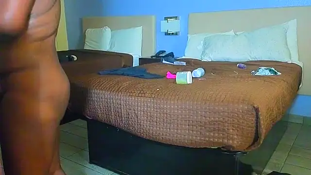 Snapshot of CinnaCakesss chatting on 28, 11, 2025 CinnaCakesss online show from 28, 11, 2025