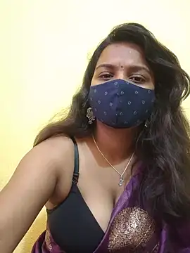 cutie pei002 online show from 18, 7, 2026