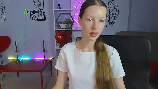 khloebeauty online show from 17, 9, 2025