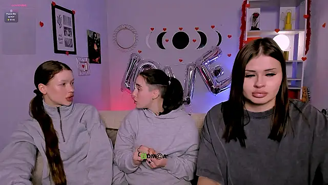 khloebeauty online show from 10, 2, 2026