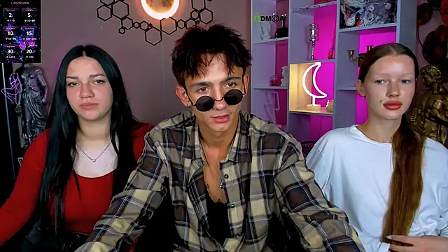 khloebeauty online show from 19, 9, 2025