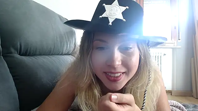 L Sofia online show from 16, 10, 2025