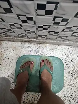 meenu bhabhi547 online show from 21, 10, 2025