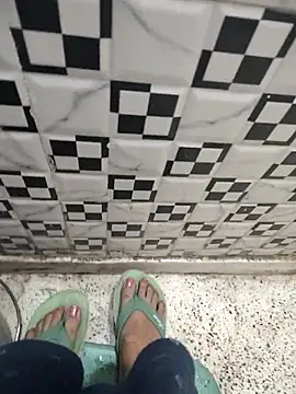 meenu bhabhi547 online show from 3, 10, 2025