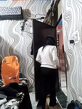 meenu bhabhi547 online show from 18, 11, 2025