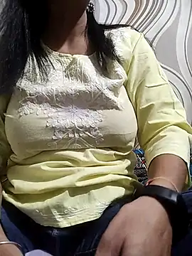 meenu bhabhi547 online show from 4, 11, 2025