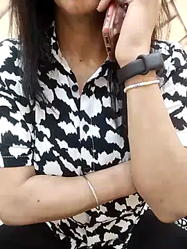 meenu bhabhi547 online show from 1, 4, 2026