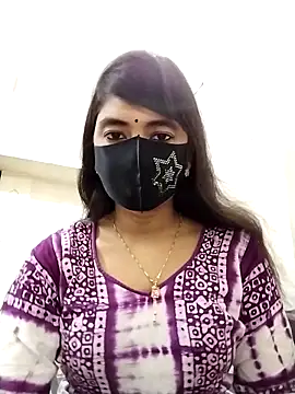 Puja-Rane online show from 1, 11, 2025