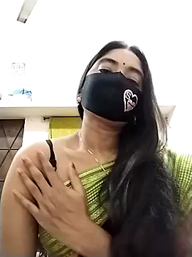 Puja-Rane online show from 15, 9, 2025