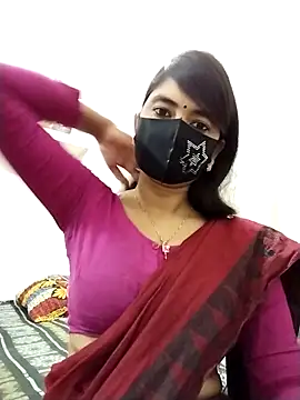 Puja-Rane online show from 6, 11, 2025