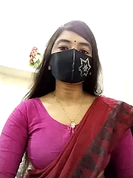 Puja-Rane online show from 2, 11, 2025