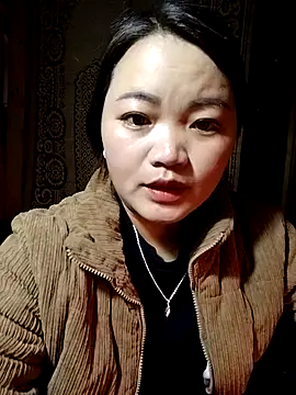 lusy-000 online show from 30, 11, 2025