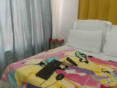 Bella 2025 online show from 12, 11, 2025