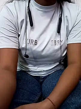 Rekha 89 online show from 23, 11, 2025