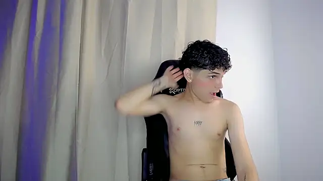 dilan hott  online show from 25, 10, 2025