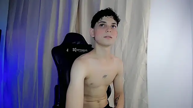 dilan hott  online show from 23, 10, 2025