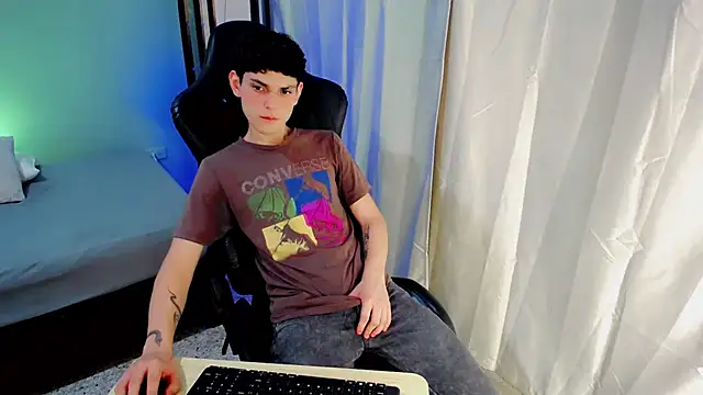 dilan hott  online show from 15, 9, 2025