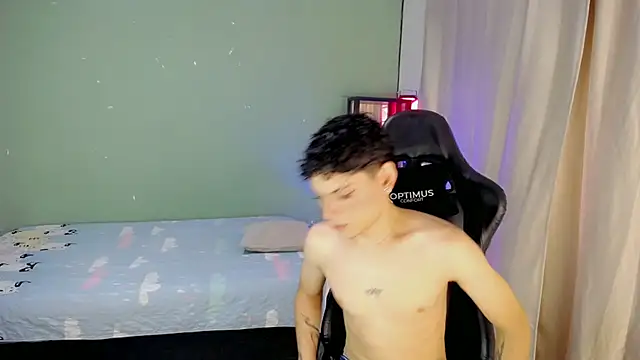 dilan hott  online show from 24, 11, 2025