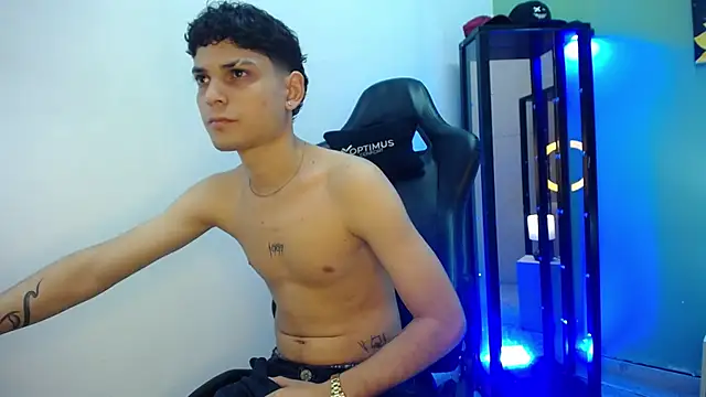 dilan hott  online show from 20, 12, 2025