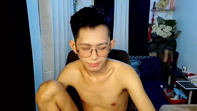 Skinny CumLoader69 online show from 23, 2, 2026
