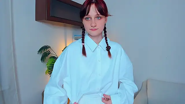 KatyKufel online show from 12, 9, 2025