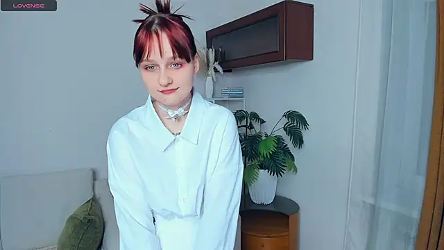 KatyKufel online show from 19, 11, 2025