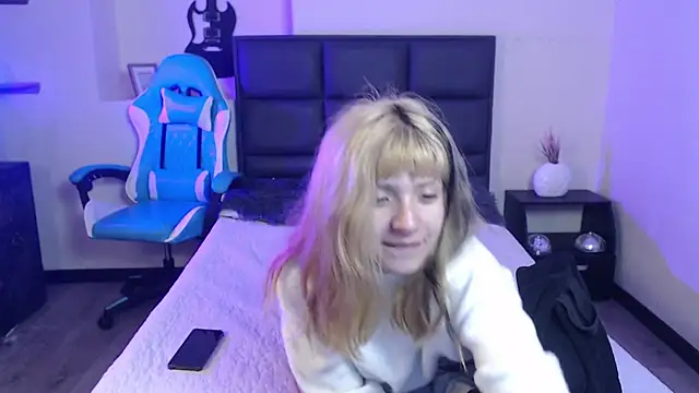 Amnesia  online show from 12, 10, 2025