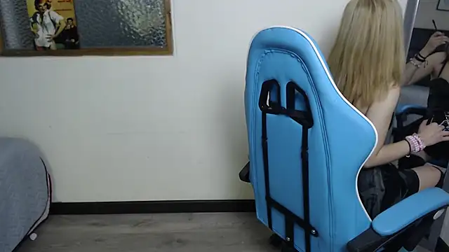 Amnesia  online show from 11, 9, 2025