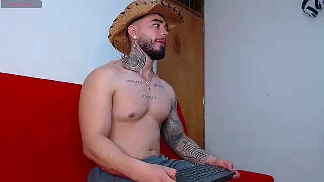 tommyblessd1 online show from 4, 10, 2025