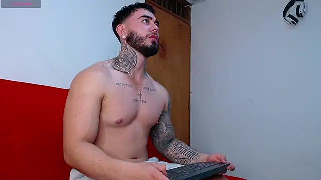 tommyblessd1 online show from 28, 9, 2025