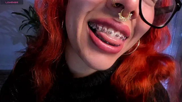 bri von dhara   online show from 19, 9, 2025