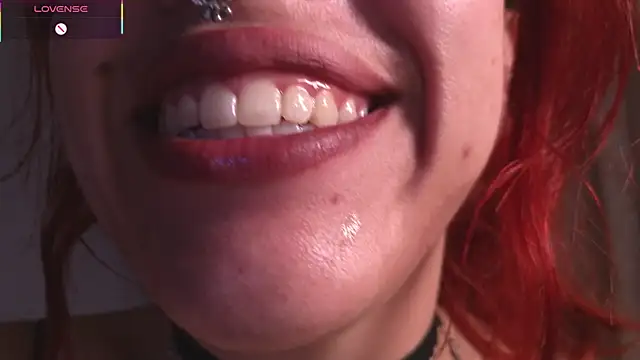 bri von dhara   online show from 22, 12, 2025