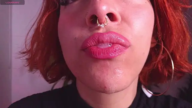 Snapshot of bri_von_dhara__ chatting on 24, 5, 2026 bri von dhara online show from 24, 5, 2026
