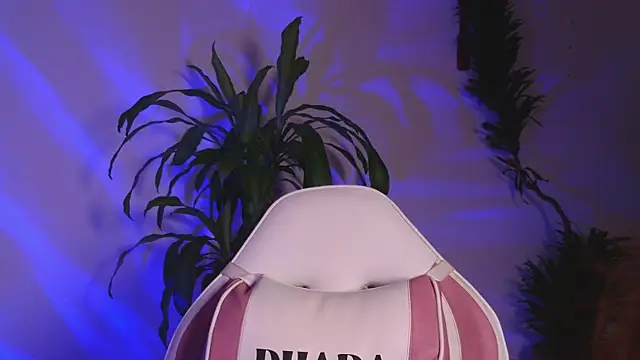 bri von dhara   online show from 16, 4, 2026