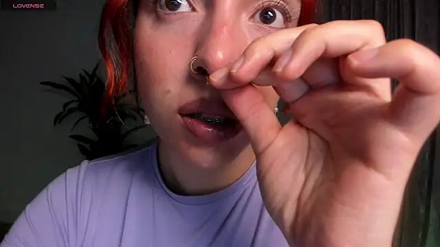 bri von dhara   online show from 15, 9, 2025