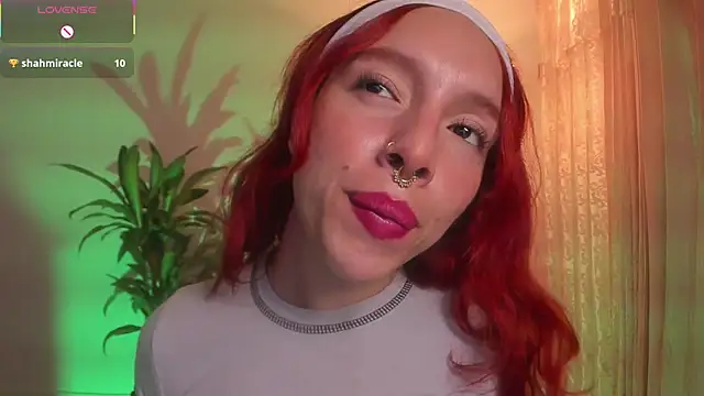 bri von dhara   online show from 20, 10, 2025