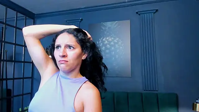 Snapshot of aliceandsia chatting on 20, 9, 2025 aliceandsia online show from 20, 9, 2025