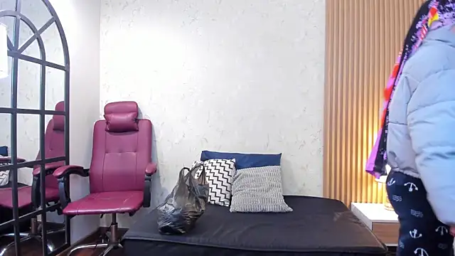 aliceandsia online show from 19, 4, 2026