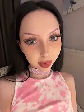 Lina Thornton  online show from 11, 5, 2026