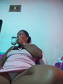 Naomi-Mature online show from 19, 10, 2025