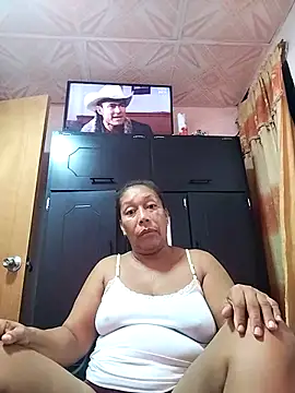 Naomi-Mature online show from 27, 10, 2025