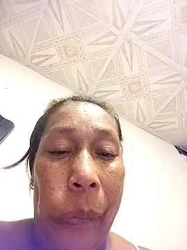 Naomi-Mature online show from 23, 9, 2025